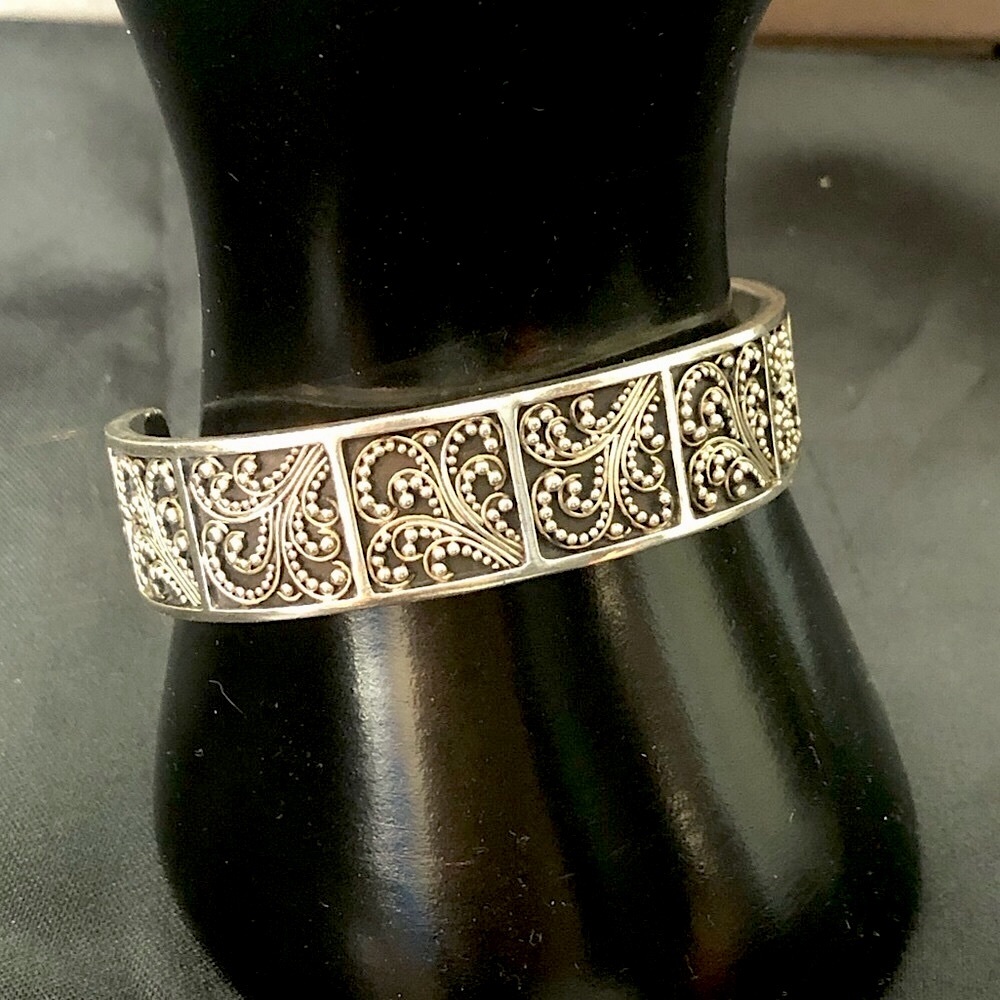 LOIS HILL Sterling Silver Oxidized Scroll Granulated Cuff Bracelet Vintage